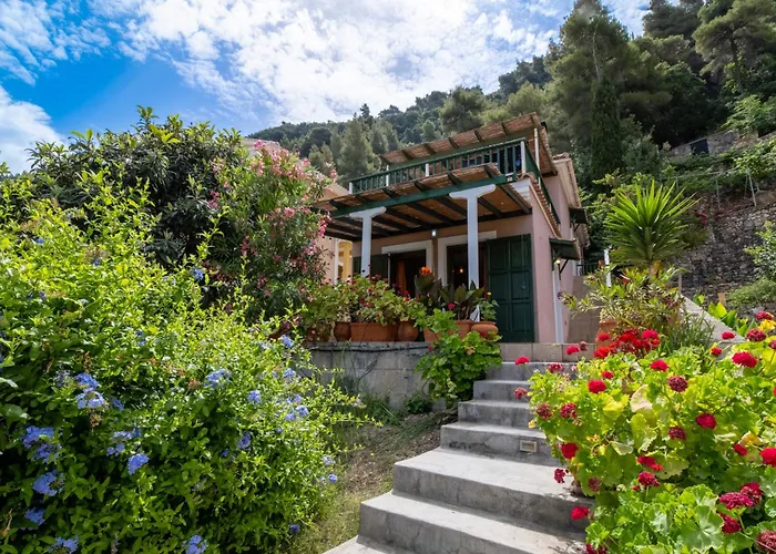 Theasea House *